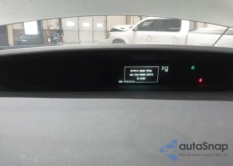 2014 Toyota Prius Two из США, поврежденный, VIN JTDKN3DUXE1823318